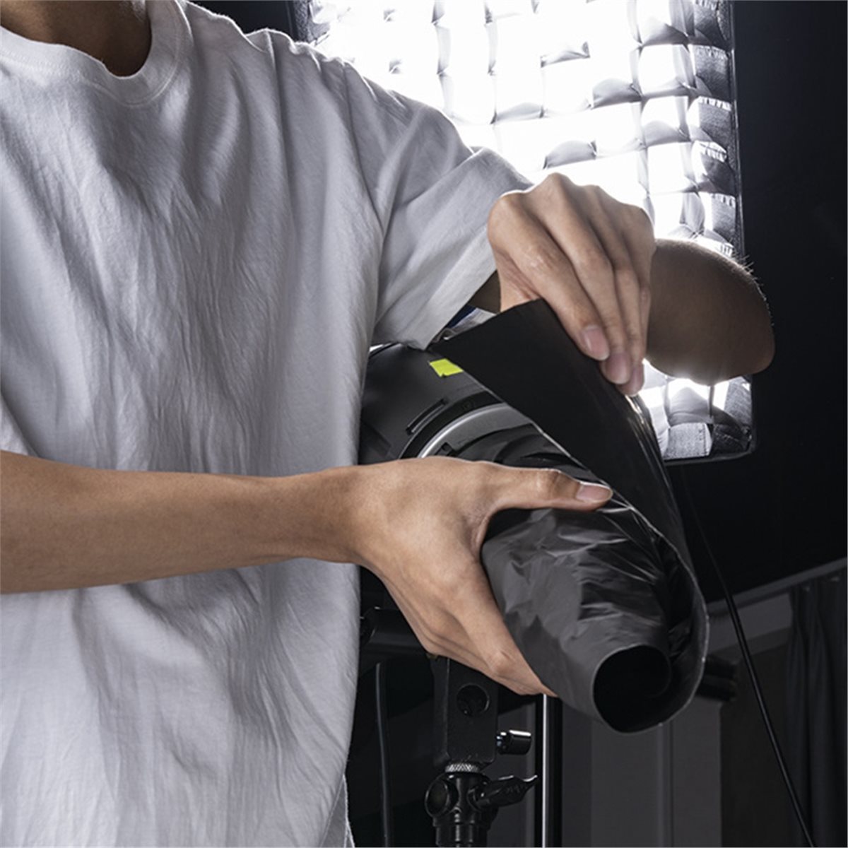 กระดาษฟอยล์ด้านแบบม้วนสองด้าน  - Photography Lighting Essentials บทวิจารณ์และราคา